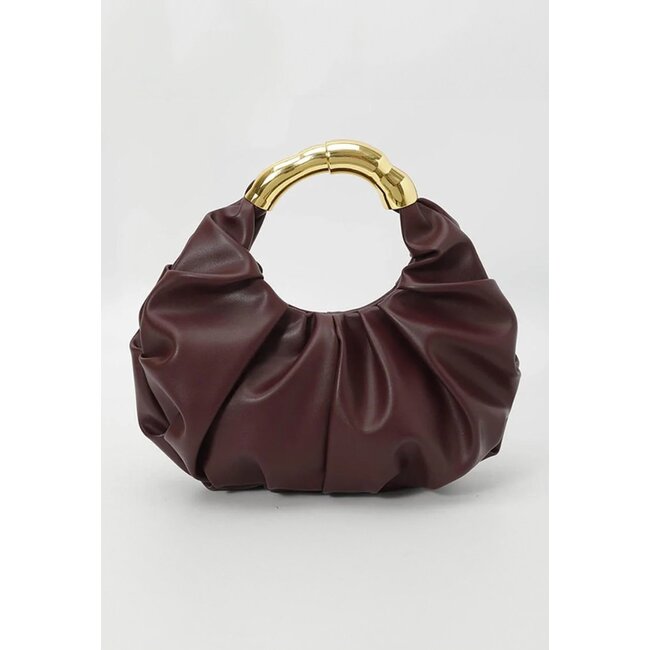 Handtasche mit goldenem Griff