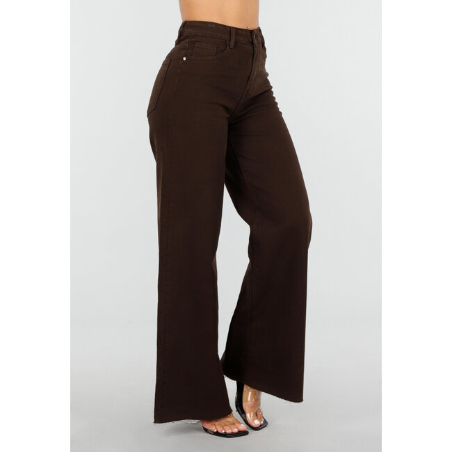 Braune Wide Leg Jeans mit ausgefranstem Saum
