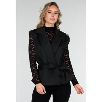 Schwarzes Gilet mit Schleifengürtel