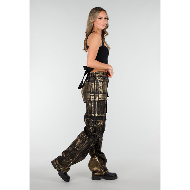 Schwarze Cargo-Jeans mit goldener Metallic-Beschichtung und Taschen