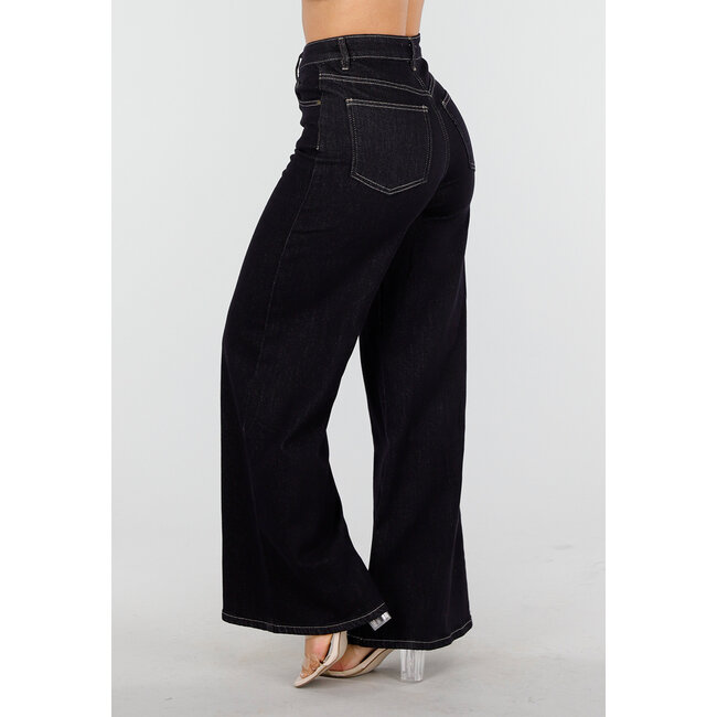 Dunkelblaue Flared Jeans mit hoher Taille und kontrastierenden Nähten