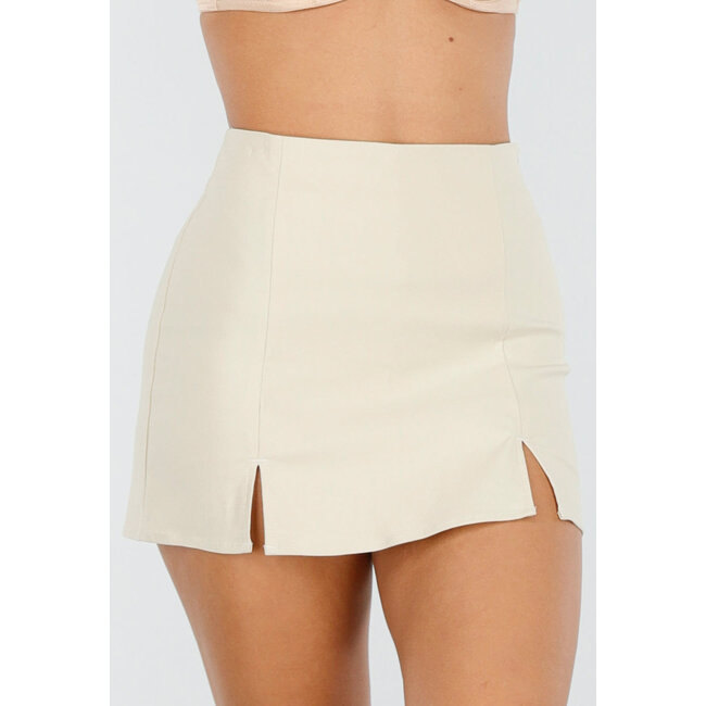 Beigefarbener Stretch-Skort