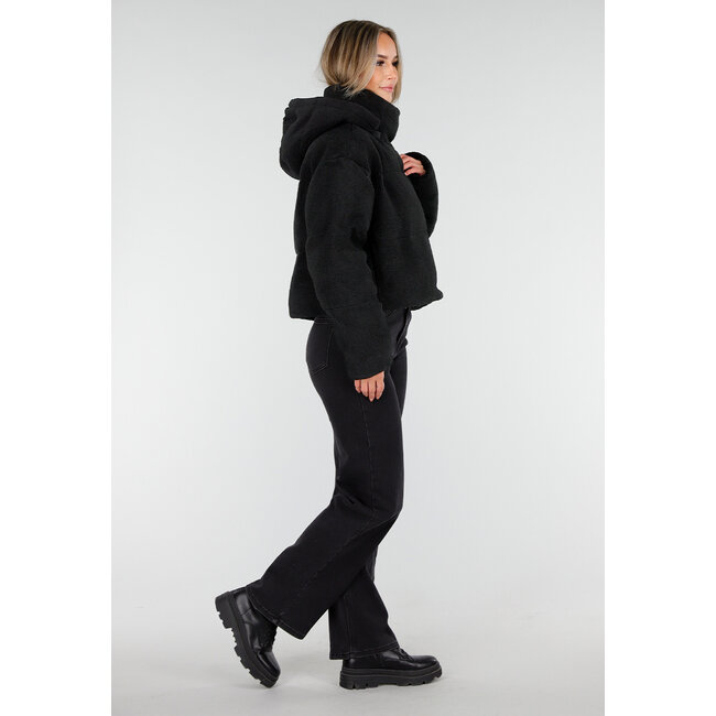 Schwarze Teddyjacke mit Kapuze und Reißverschluss