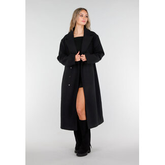 Schwarzer langer Mantel