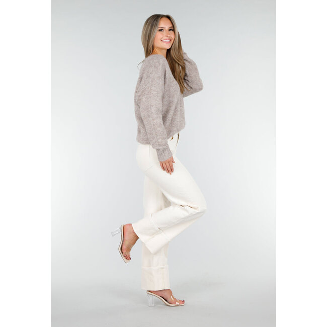 Beige Melange Pullover mit V-Ausschnitt und weicher, flauschiger Struktur