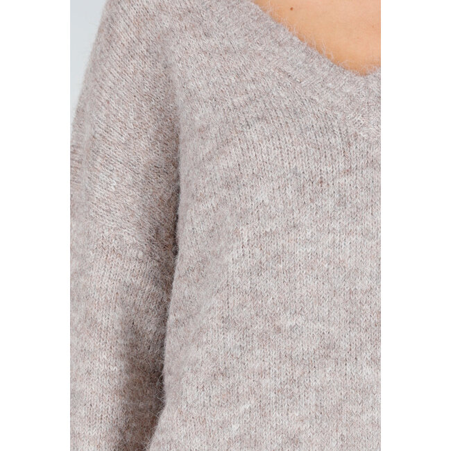 Beige Melange Pullover mit V-Ausschnitt und weicher, flauschiger Struktur