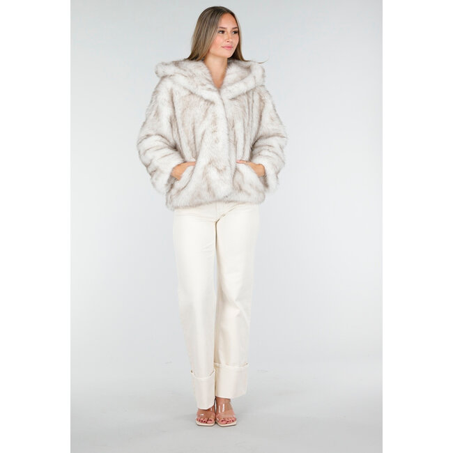 Beige Kunstfelljacke mit Kapuze