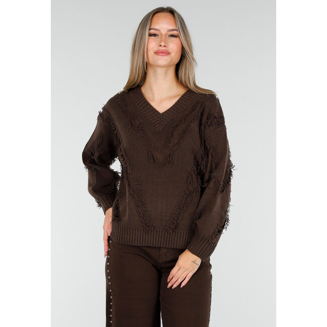 Brauner Pullover mit V-Ausschnitt und Fransen-Details