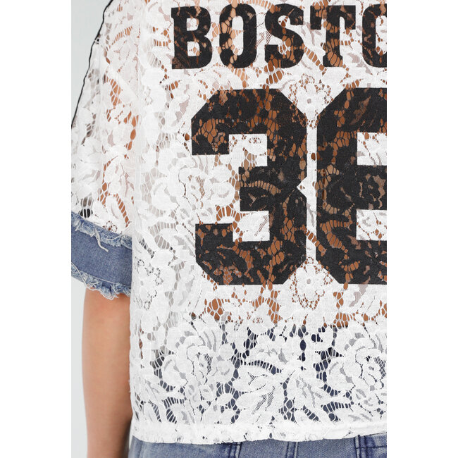 Weißes zweiteiliges Set mit Spitze und Denim