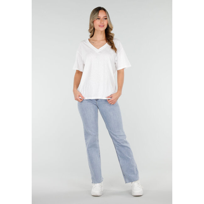 Weißes Basic-T-Shirt mit V-Ausschnitt