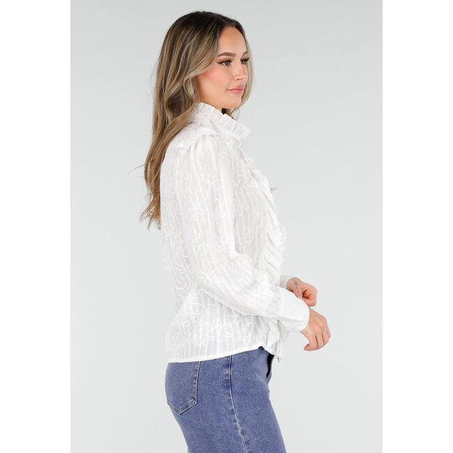 Weiße Bluse mit Rüschen und langen Ärmeln