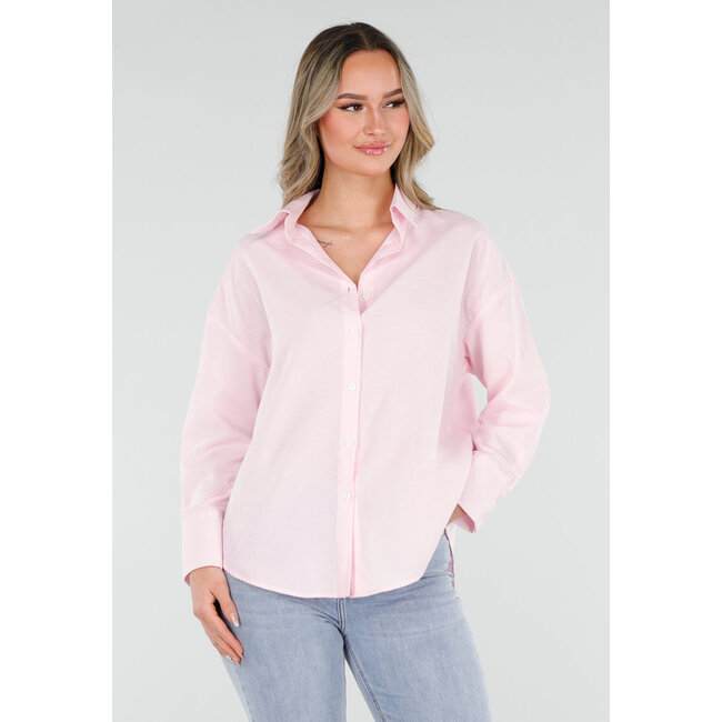 Hellrosa Baumwollbluse mit Knopfverschluss