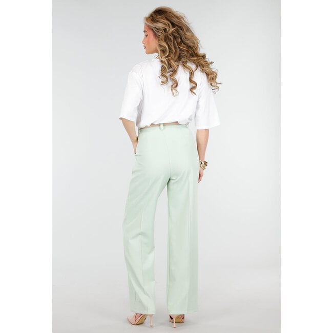 Mintgrüne Hose mit weitem Bein