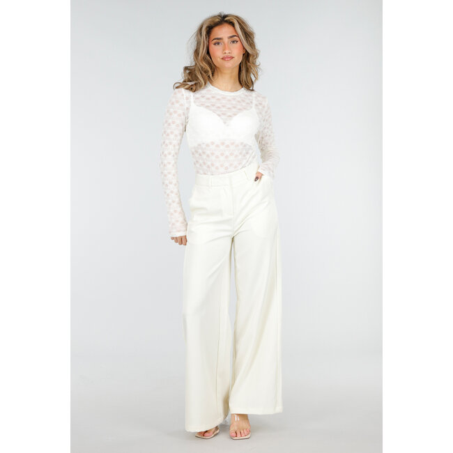 Beigefarbener Body mit langen Ärmeln und Stretchanteil