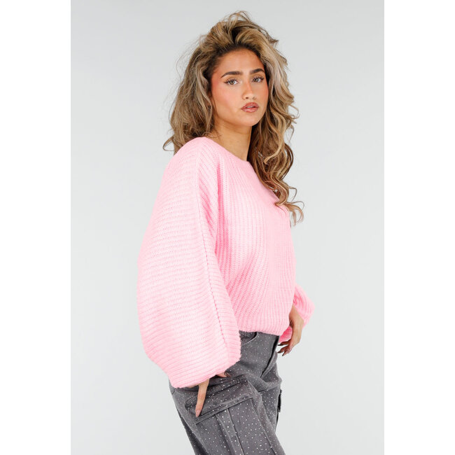 Rosa Strickpullover mit Ballonärmeln