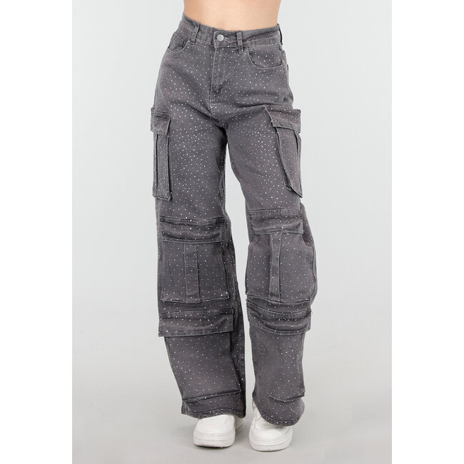 Graue Cargo-Hose mit Strasssteinen