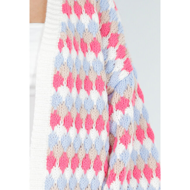 Strickjacke mit rosa-blauem Karomuster