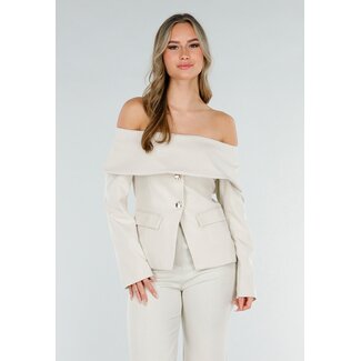 Beiger Off-Shoulder-Blazer