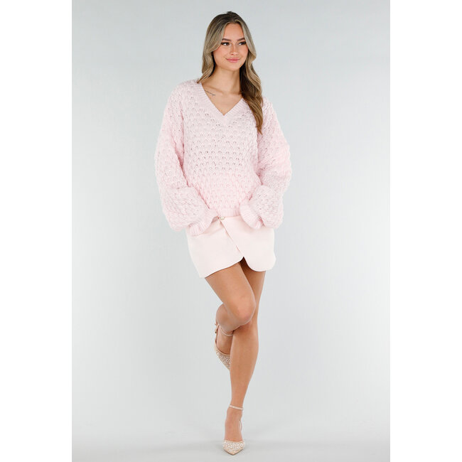 Hellrosa Strickpullover mit V-Ausschnitt