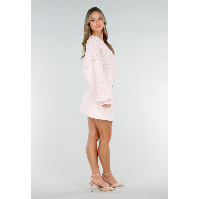 Hellrosa Strickpullover mit V-Ausschnitt