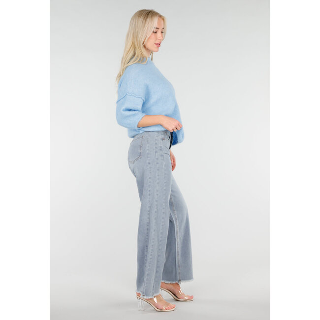 Hellblaue Mid Waist Wide Leg Jeans mit ausgefranstem Saum