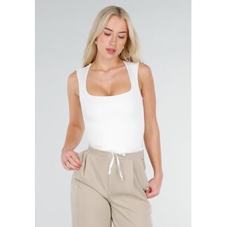 Weißer Body mit quadratischem Ausschnitt