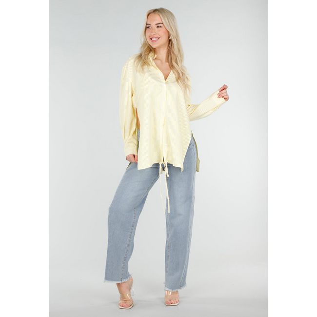 Sonnige Streifen & Denim-Vibes