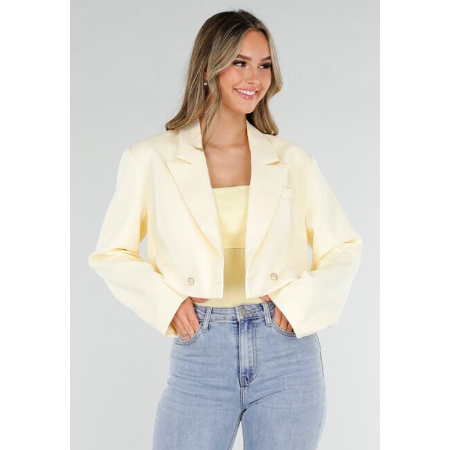 Hellgelber, verkürzter Blazer
