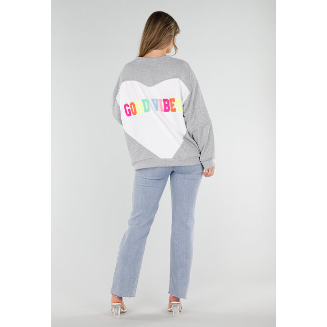 Grauer Oversized-Pullover mit Good Vibes-Aufdruck
