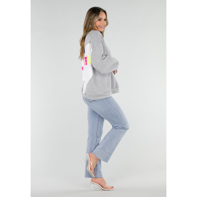 Grauer Oversized-Pullover mit Good Vibes-Aufdruck
