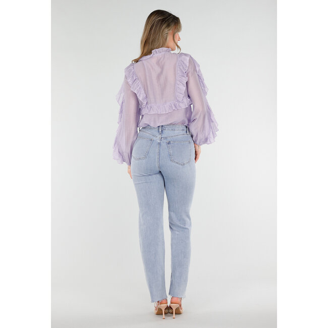 Lila Rüschenbluse mit Schleifendetail und langen Ärmeln