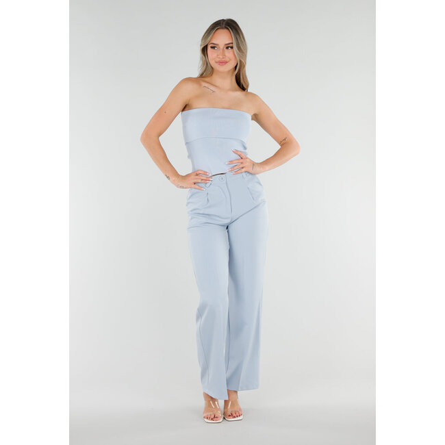 Hellblaues Bandeau-Ripptop mit Stretchanteil