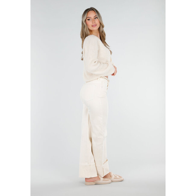 Beigefarbener, gestrickter Twist-Crop-Pullover mit langen Ärmeln und V-Ausschnitt