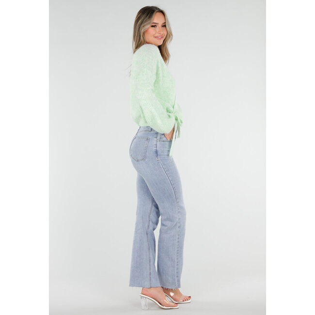 Mintgrüner Wollwickelpullover mit langen Ballonärmeln