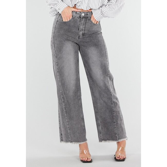 Graue Straight Leg Jeans