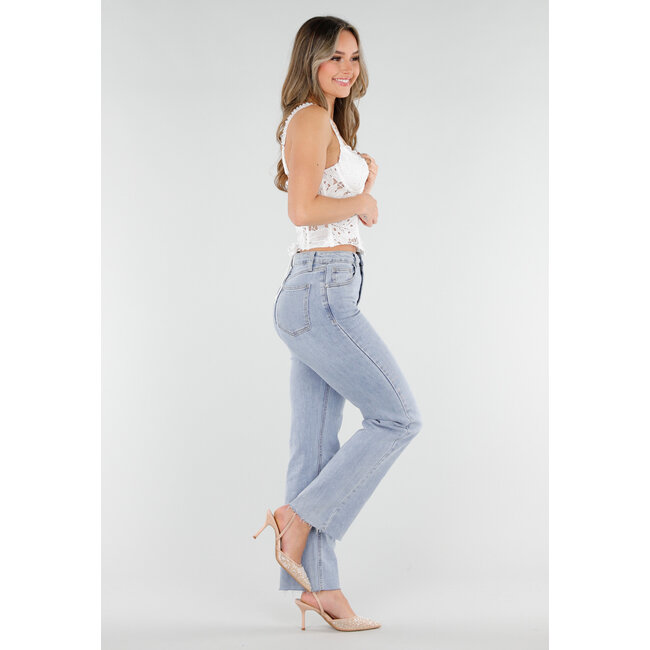 Weißes Spitzenkorsett-Oberteil mit Schnürverschluss