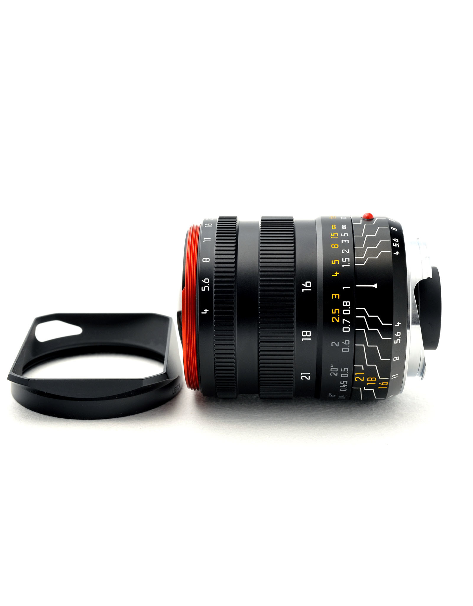 Leica Leica 16-18-21mm f4 Tri-Elmar-M ASPH with Universal Wide Angle Finder    ALC120801