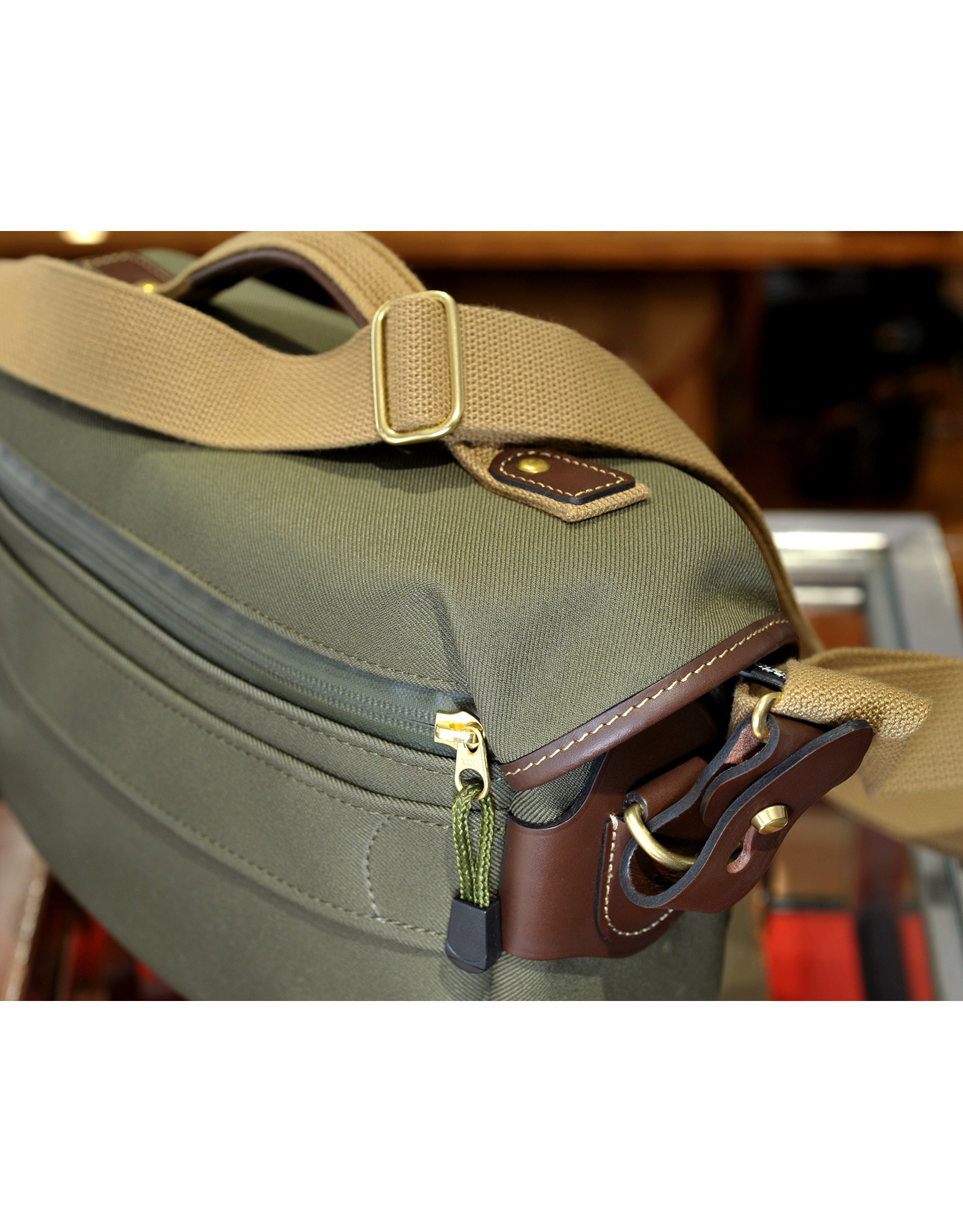 Billingham Billingham Hadley Small Pro - Sage Fibrenyte / Chocolate   505048-54