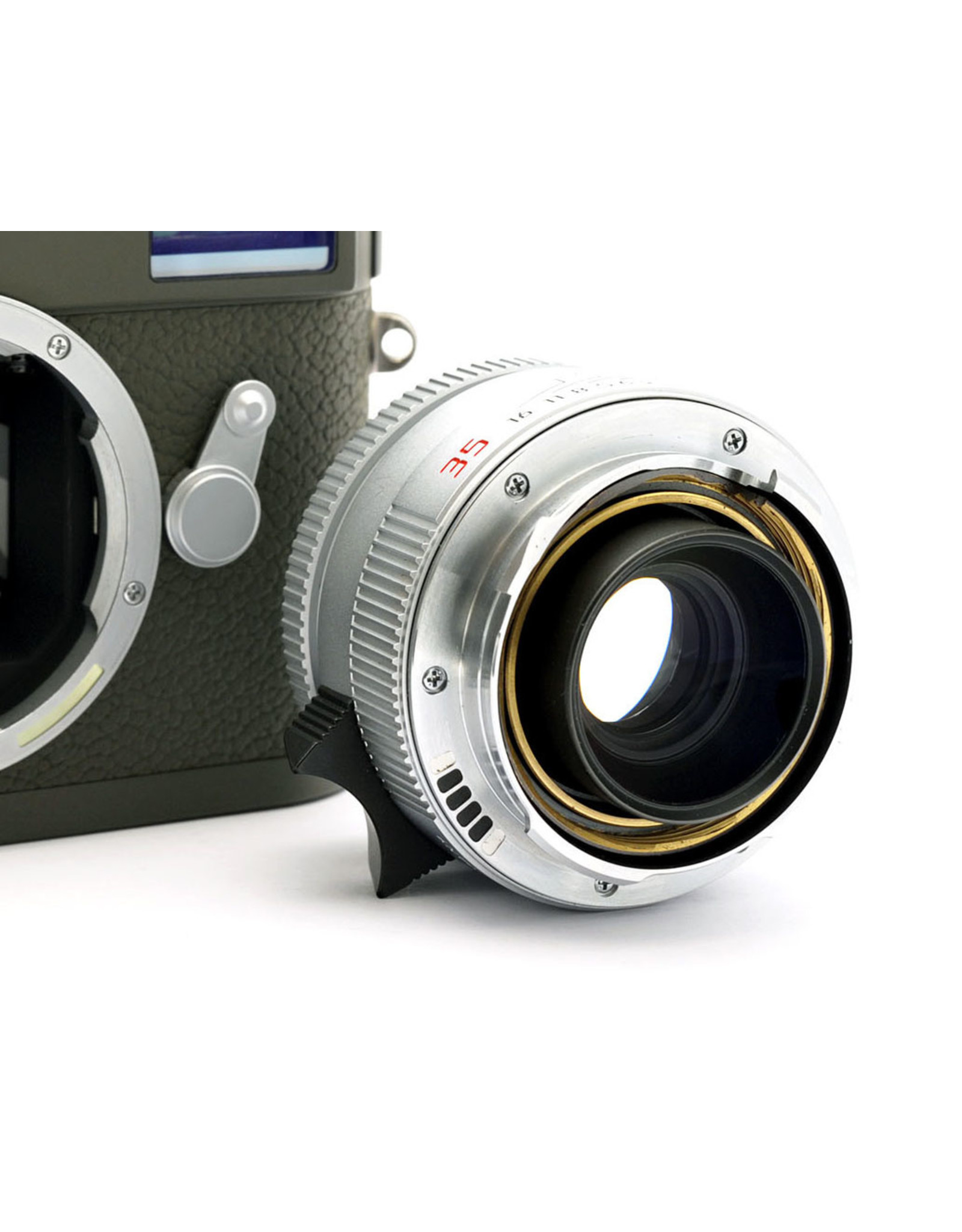 Leica 35mm f2 Summicron-M ASPH  (from M-P Safari Set)  A2041404