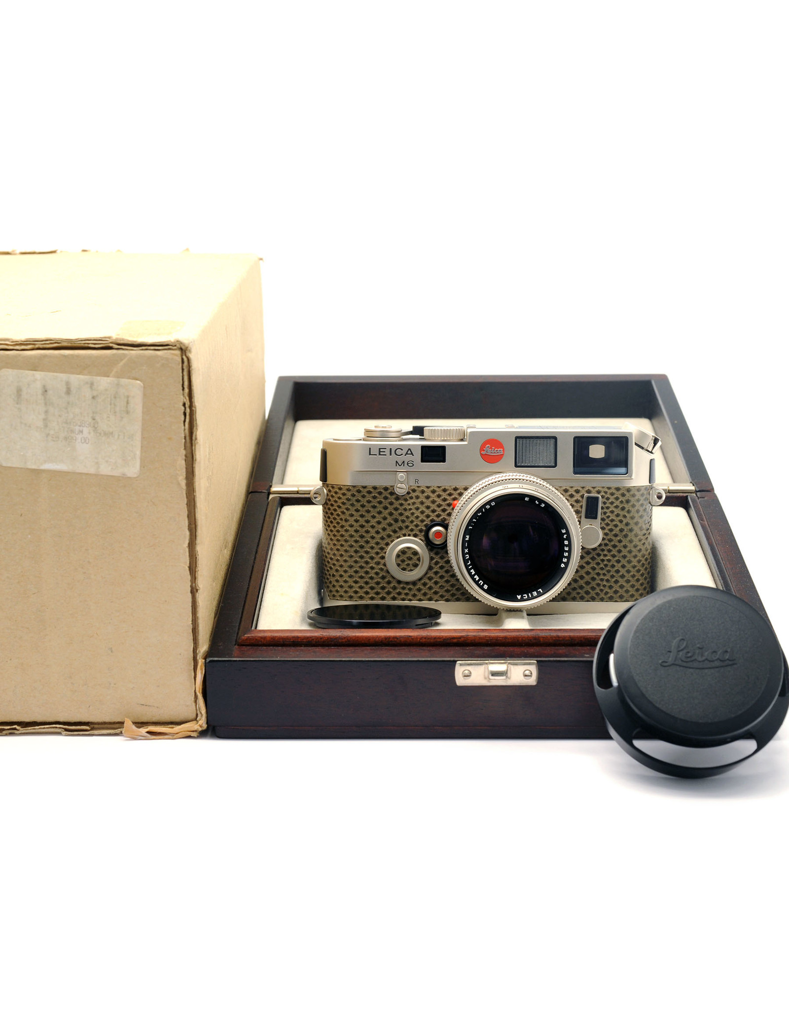 Leica Leica M6 with 50mm f1.4 Summilux-M Platin Limited Edition (E165)   ALC132601