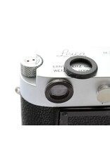 Aperture Aperture Eyepiece Surround - Fits Classic Leica Rangefinder (3D printed in black finish)