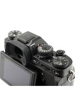 Fuji Fuji X-T2 with VPB-XT2 Power Booster  & LB-XT2 hand grip   ALC150701