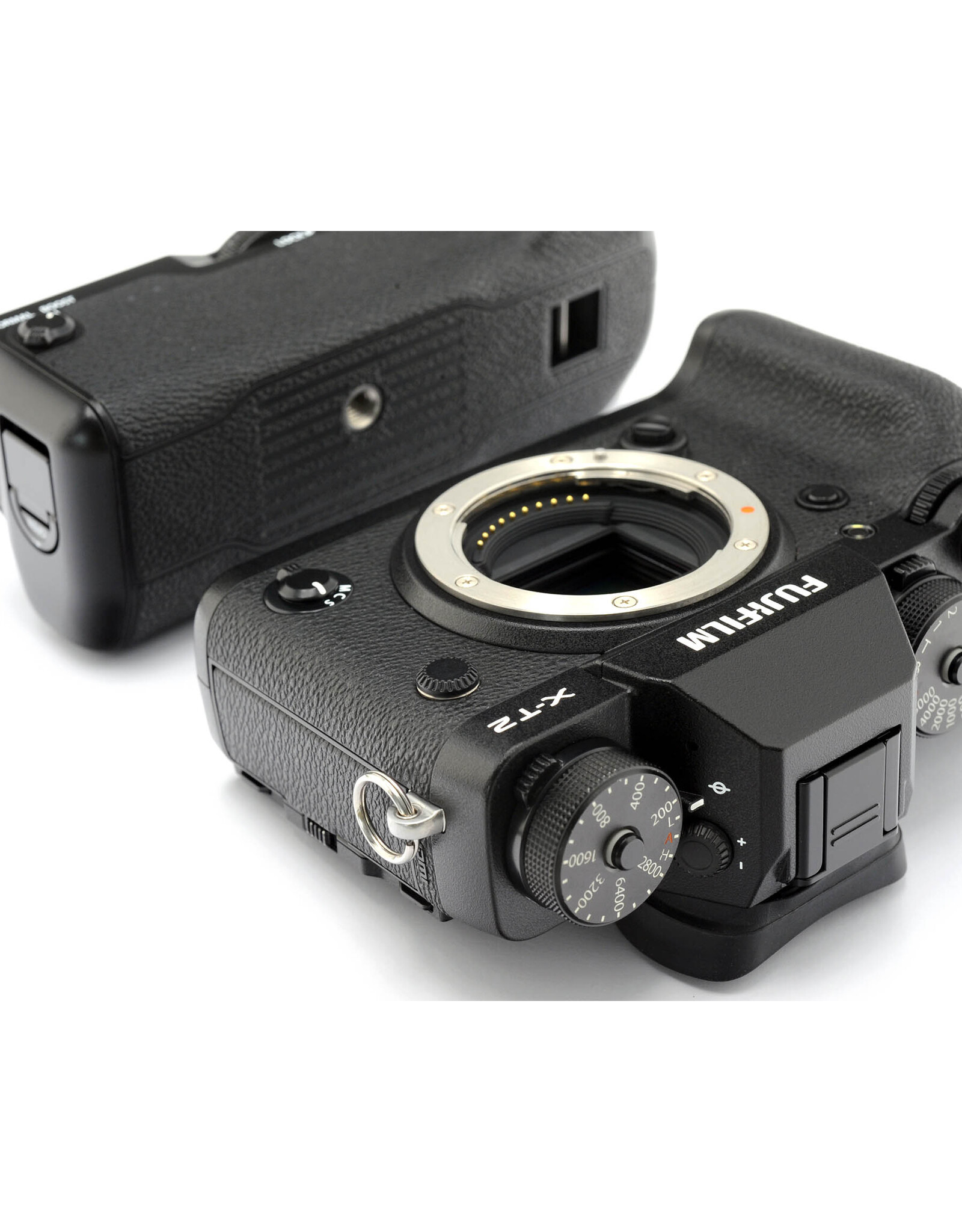 Fuji Fuji X-T2 with VPB-XT2 Power Booster  & LB-XT2 hand grip   ALC150701