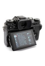 Fuji Fuji X-T2 with VPB-XT2 Power Booster  & LB-XT2 hand grip   ALC150701