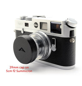 Aperture Summicron - 39mm push on front lens cap (fits Leica lenses with a 39mm filter size - 3D printed in black finish)