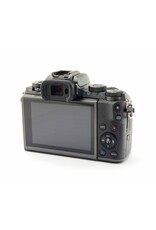 Canon Canon EOS-M5 + EF-M15-45mm IS   ALC160203
