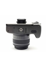 Canon Canon EOS-M5 + EF-M15-45mm IS   ALC160203