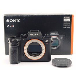 Sony Sony A7R III   ALC163901