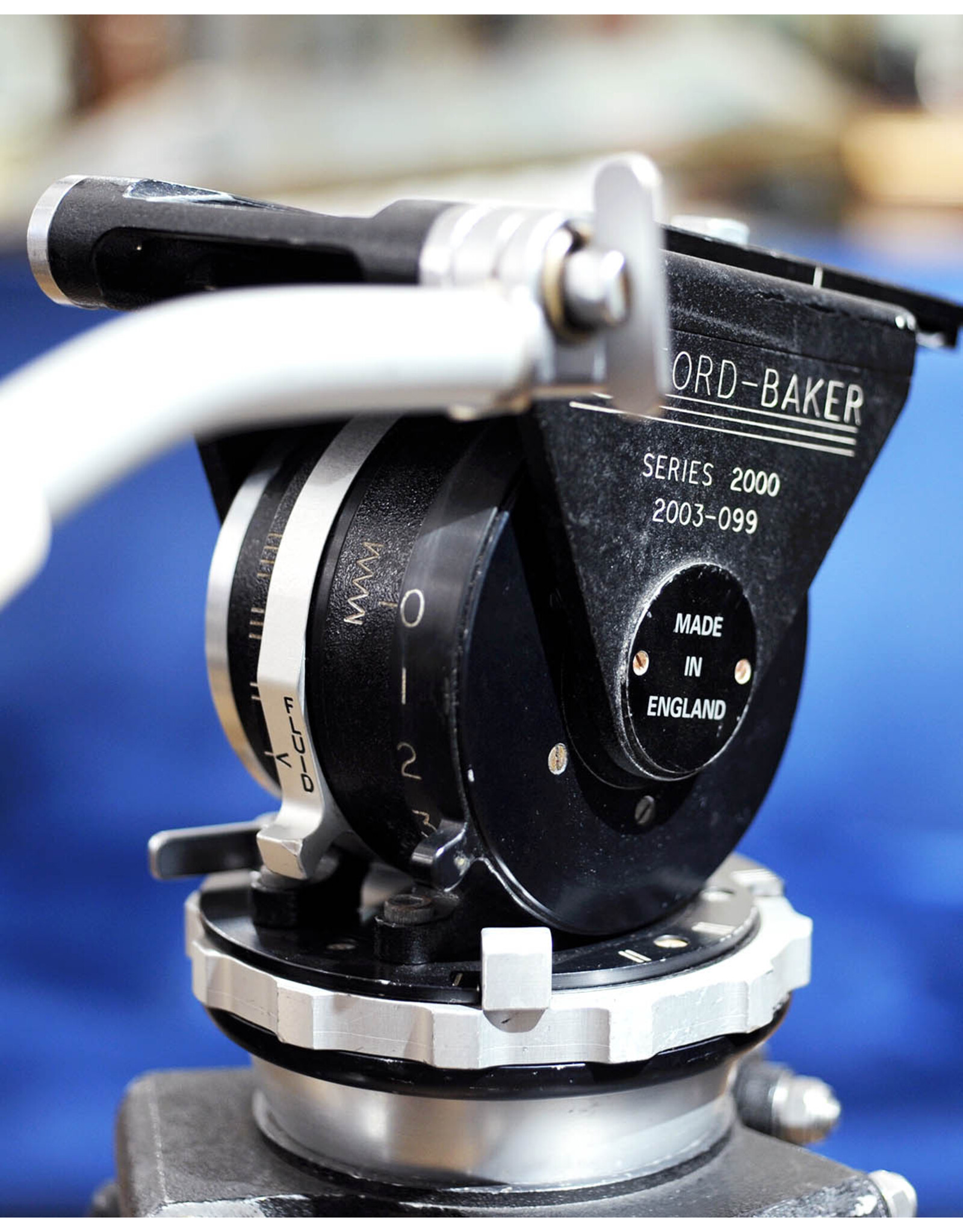 Ronford-Baker Ronford-Baker 2003-113 Fluid Head with Tripod    ALC164501