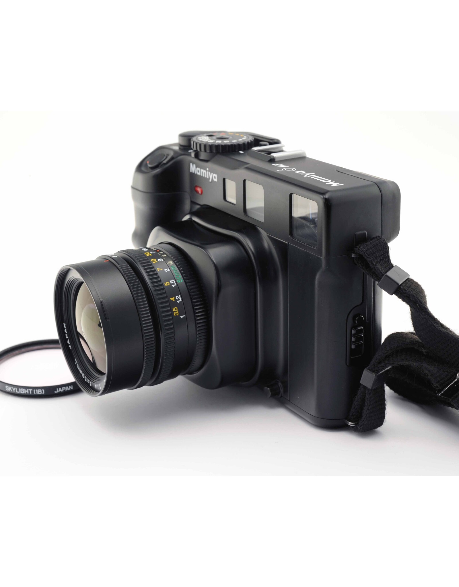 Mamiya 6 MF with 50mm f4G   ALC165201
